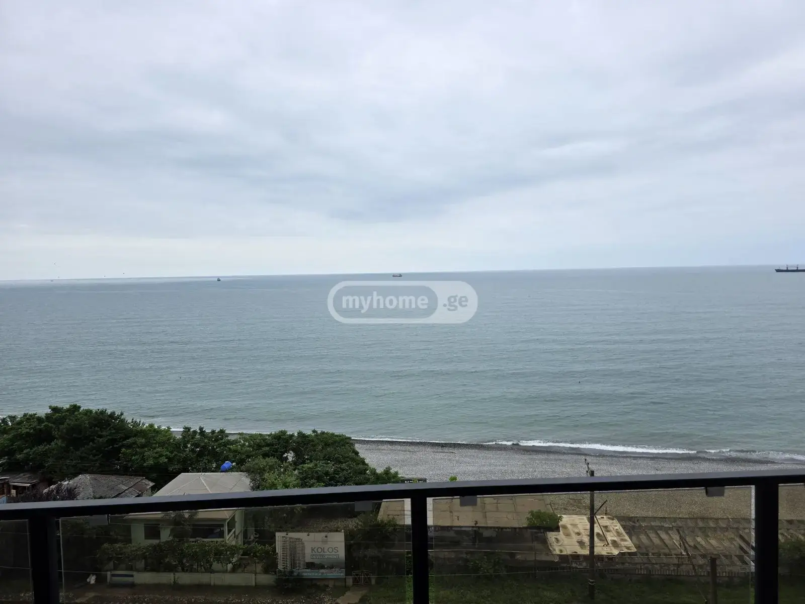 For Rent 4 Room Apartment view 1