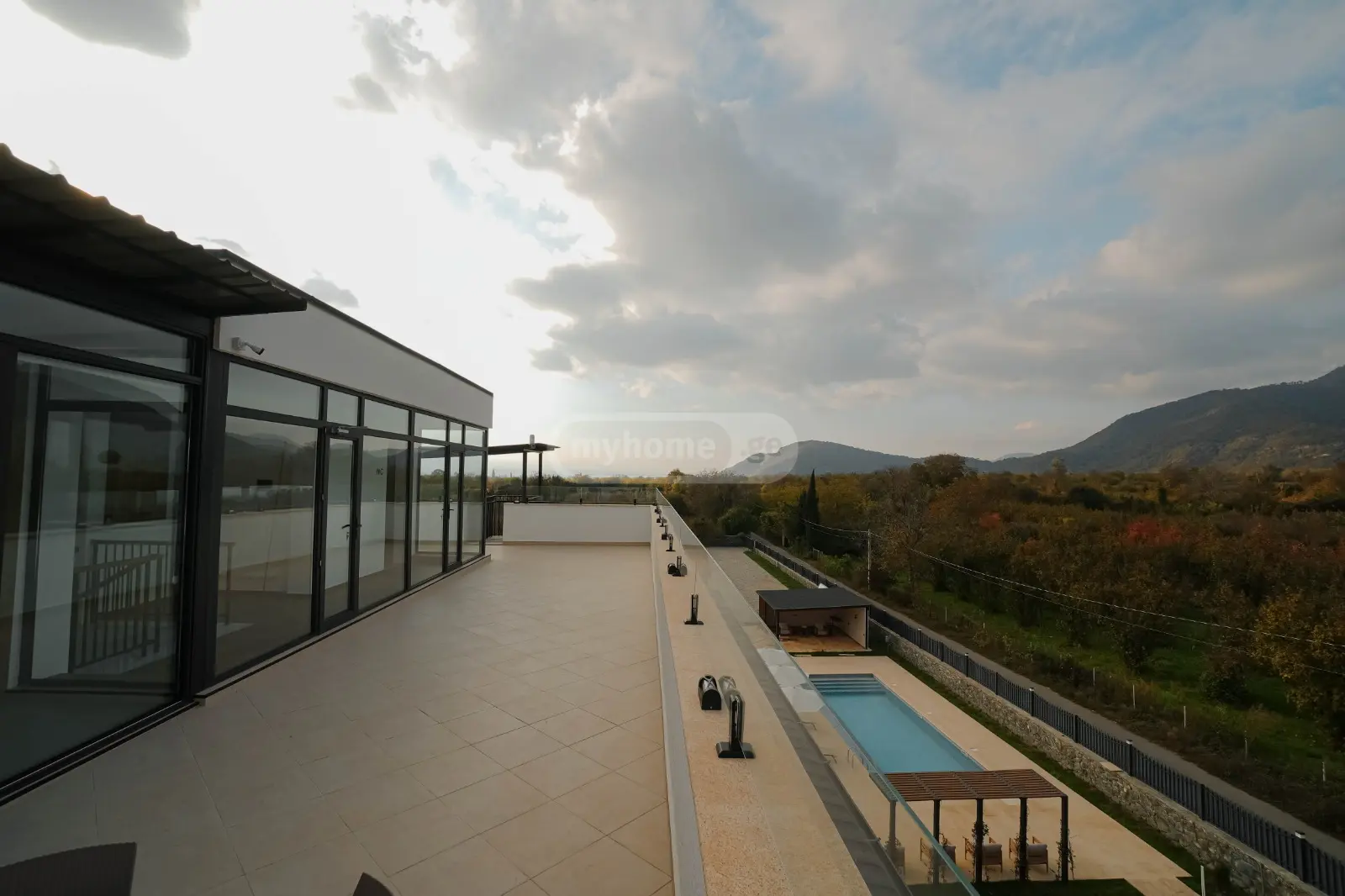 For Sale 10+ Room Sastumro Qvarelshi view 9