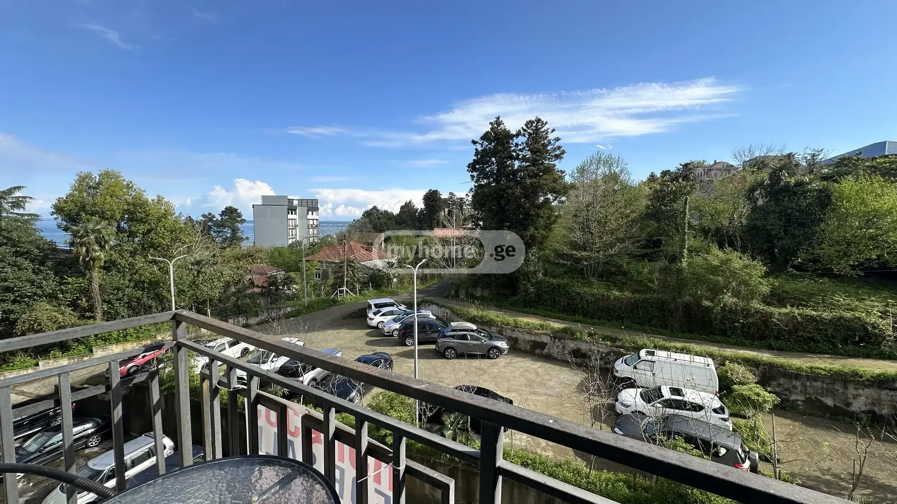 For Sale 4 Room Apartment view 2