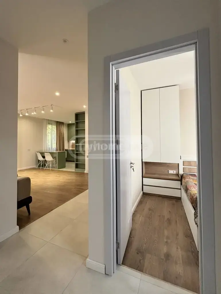 For Sale 7 Room Private House view 5