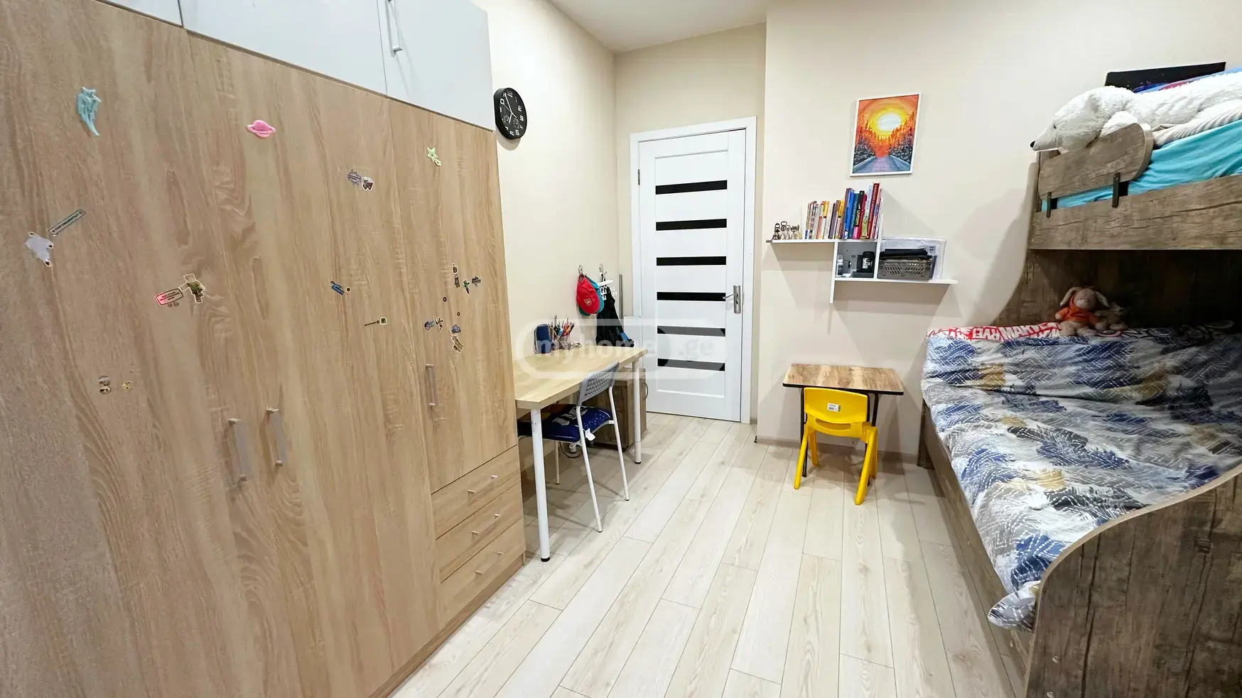 For Sale 4 Room Apartment view 4
