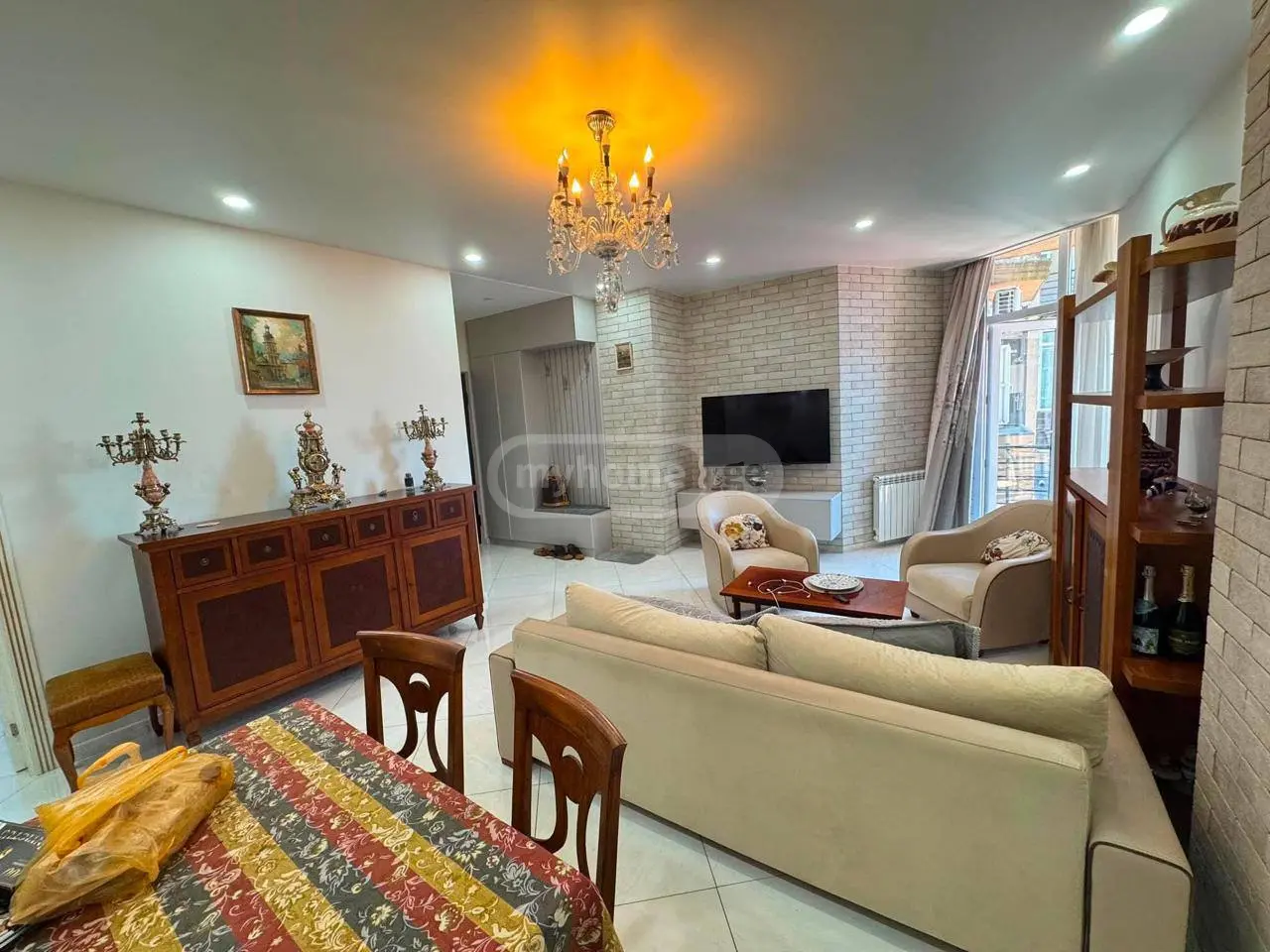 For Sale 3 Room Apartment Qazbegshi view 2