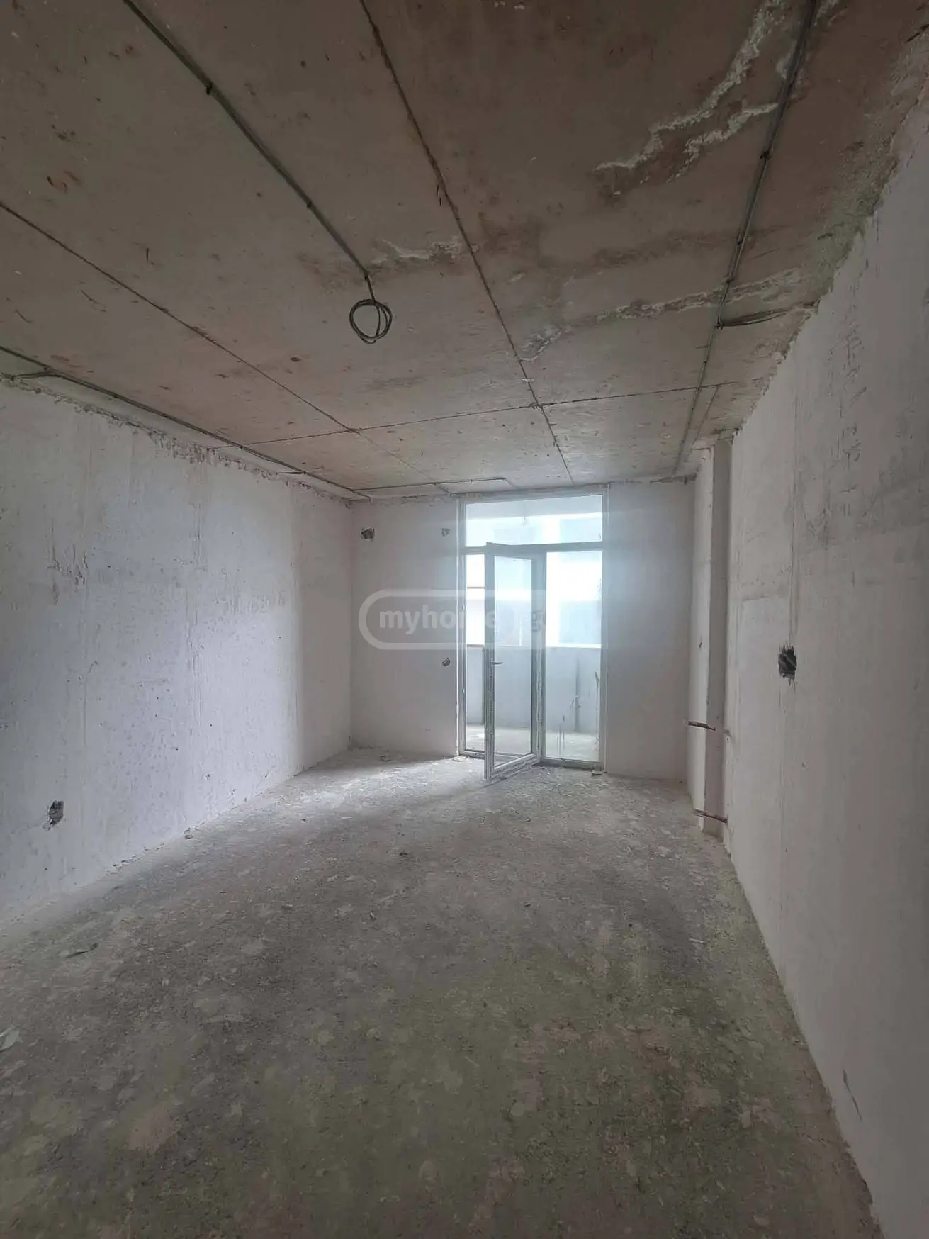 For Sale 1 Room Apartment view 2