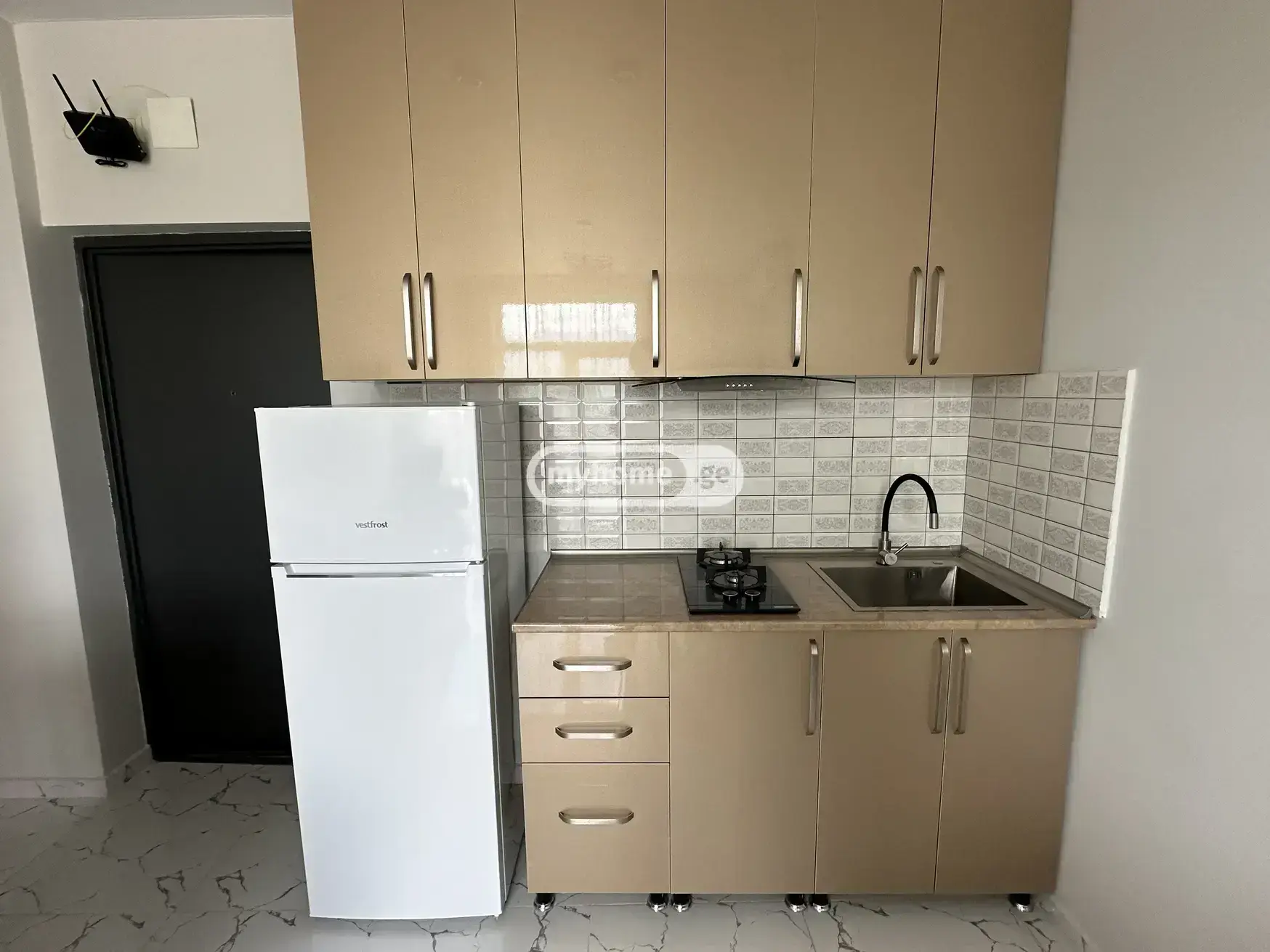 For Sale 2 Room Apartment view 2
