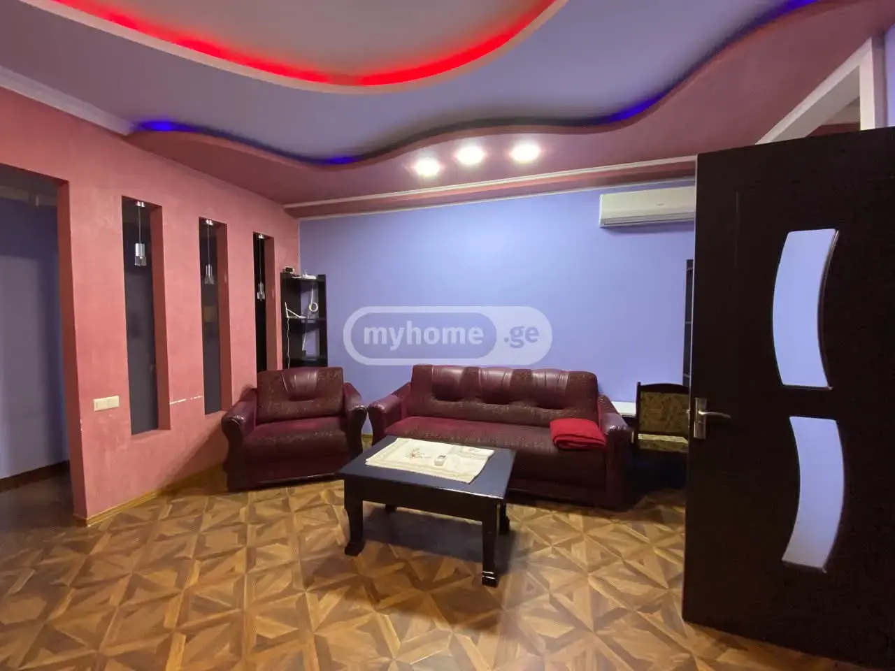 Посуточно 3-комната Квартира view 1