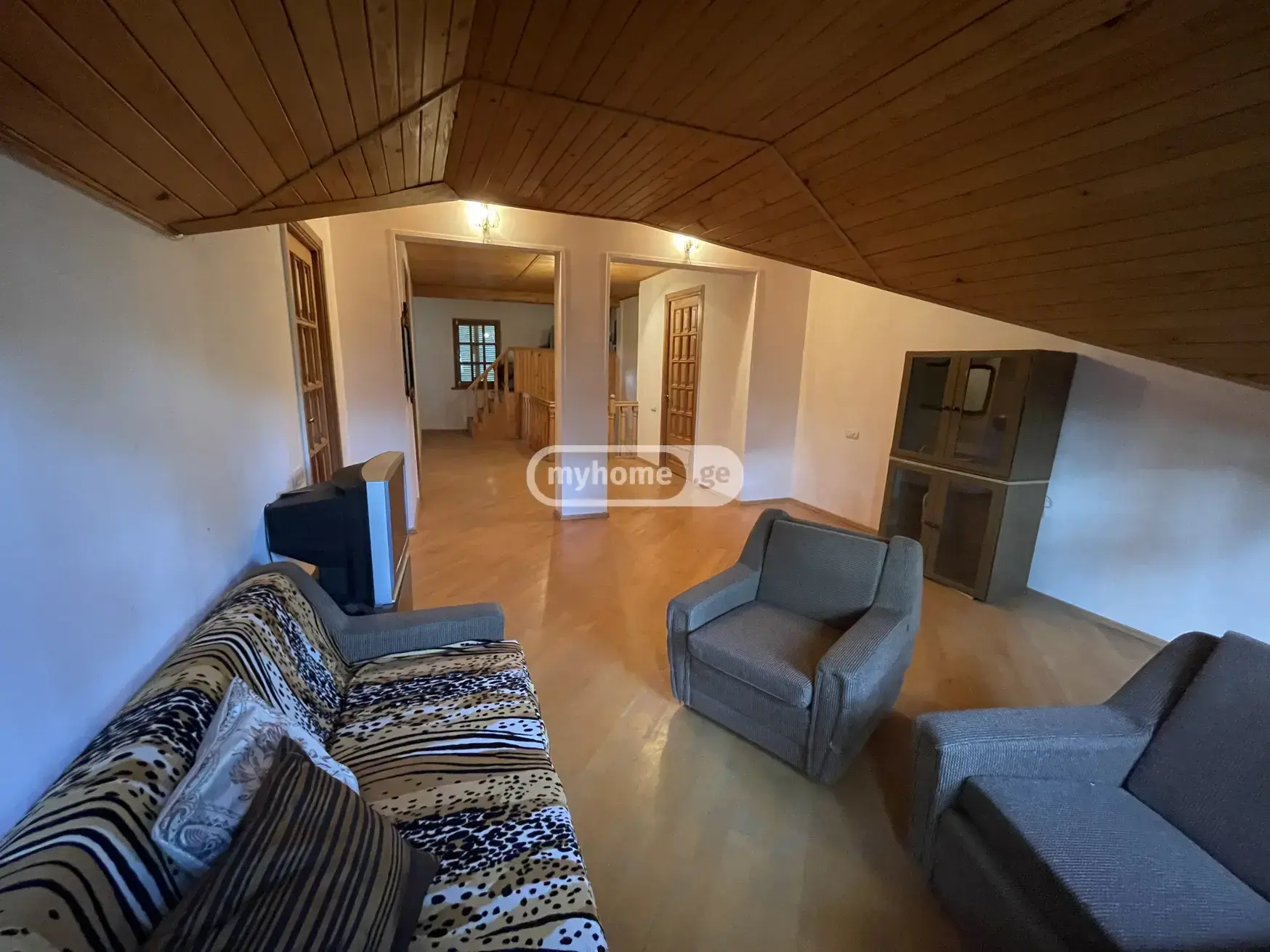 For Sale 7 Room Country House Kojorshi view 11