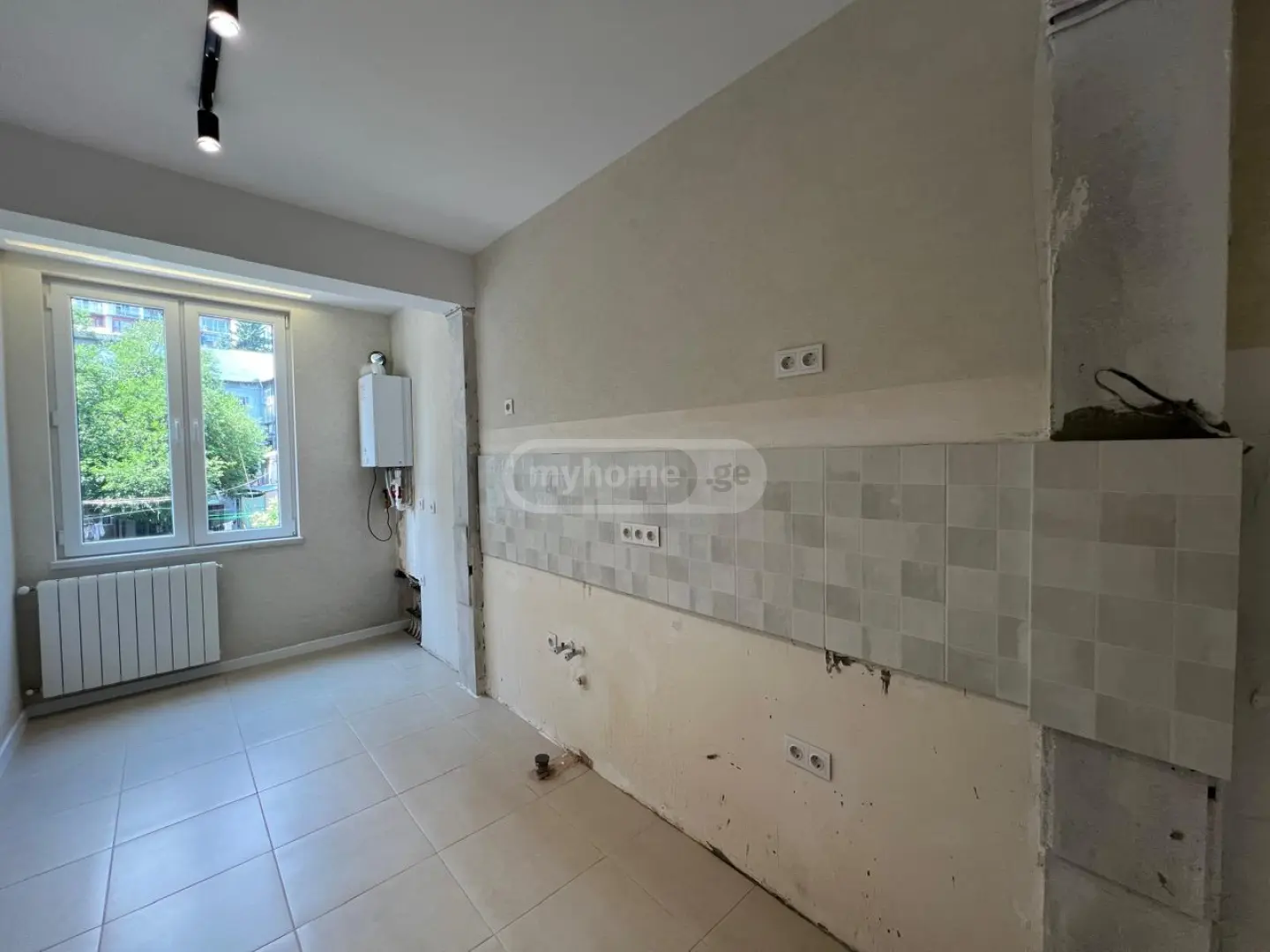 For Sale 3 Room Apartment Shindisshi view 9