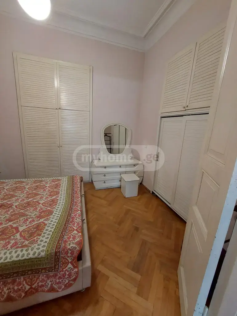 For Sale 3 Room Apartment Veraze view 9