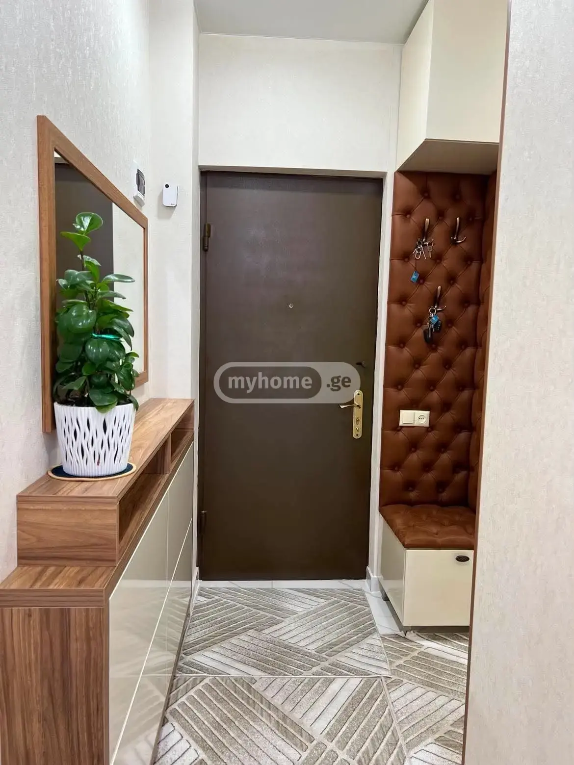 For Sale 3 Room Apartment view 5