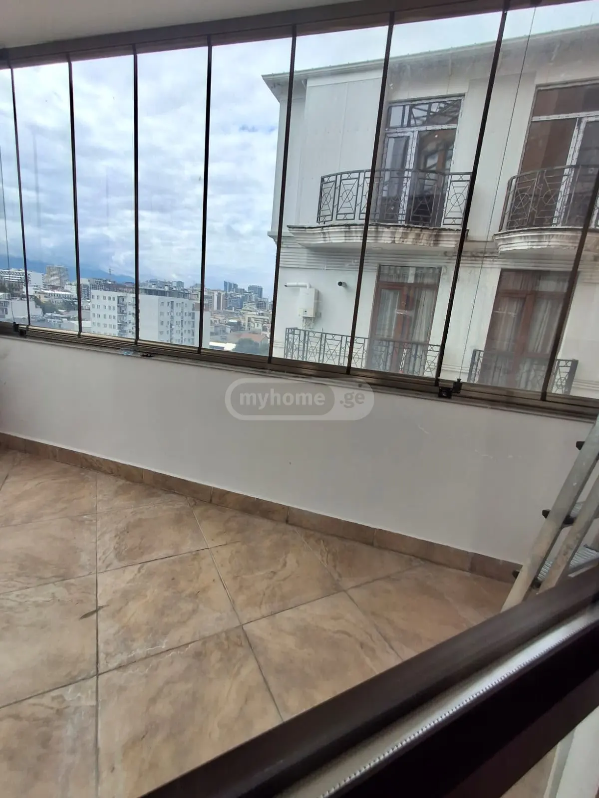 4 Room Flat For Sale view 24