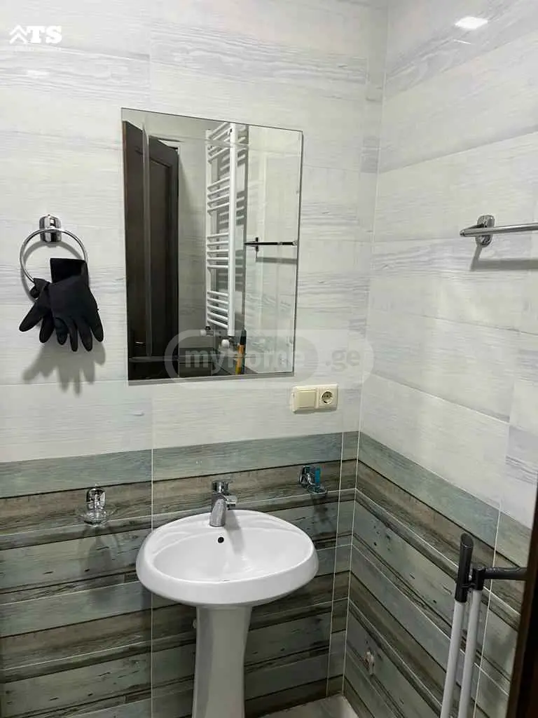 For Sale 2 Room Apartment view 4