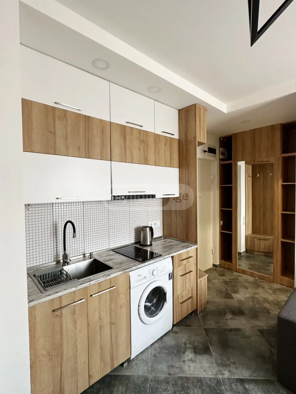 For Rent 2 Room Apartment view 4