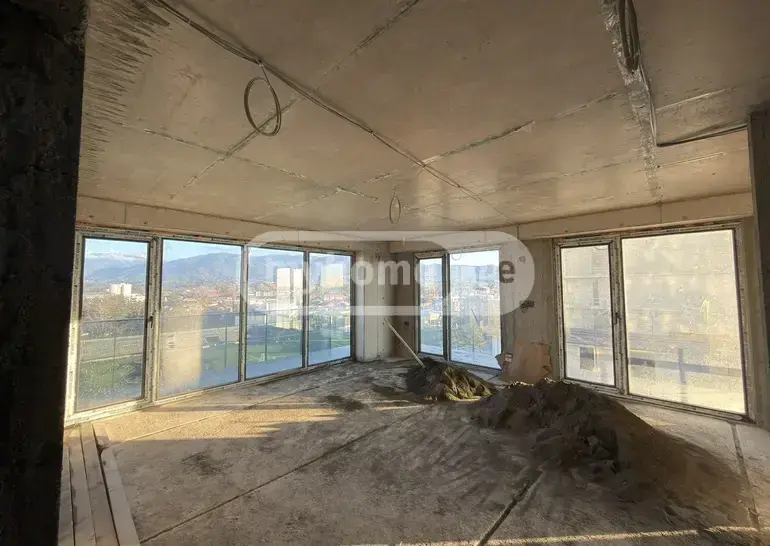 For Sale 3 Room Apartment Kobuletshi view 3
