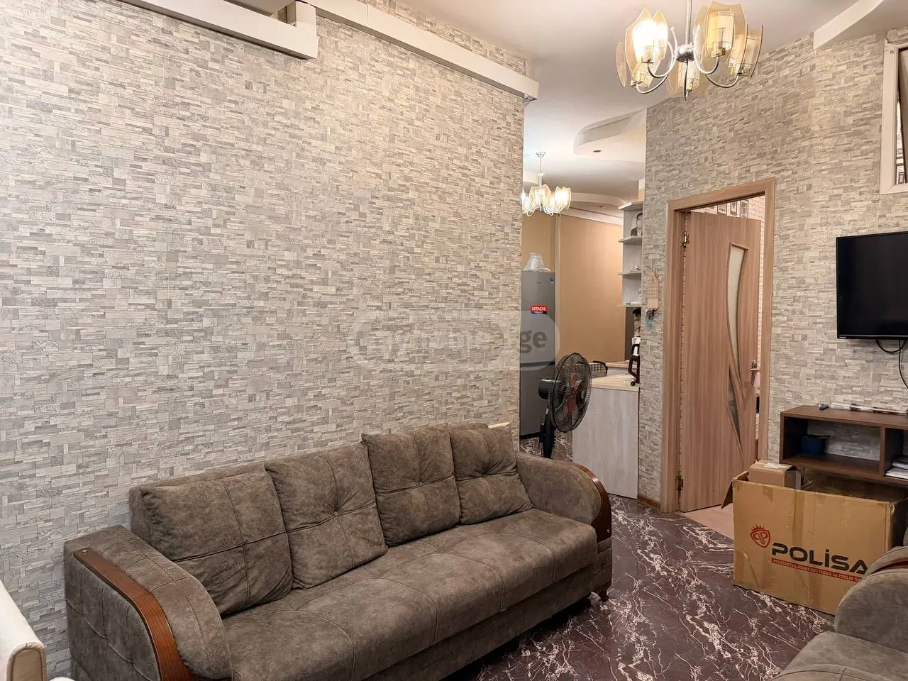 For Sale 3 Room Apartment view 2