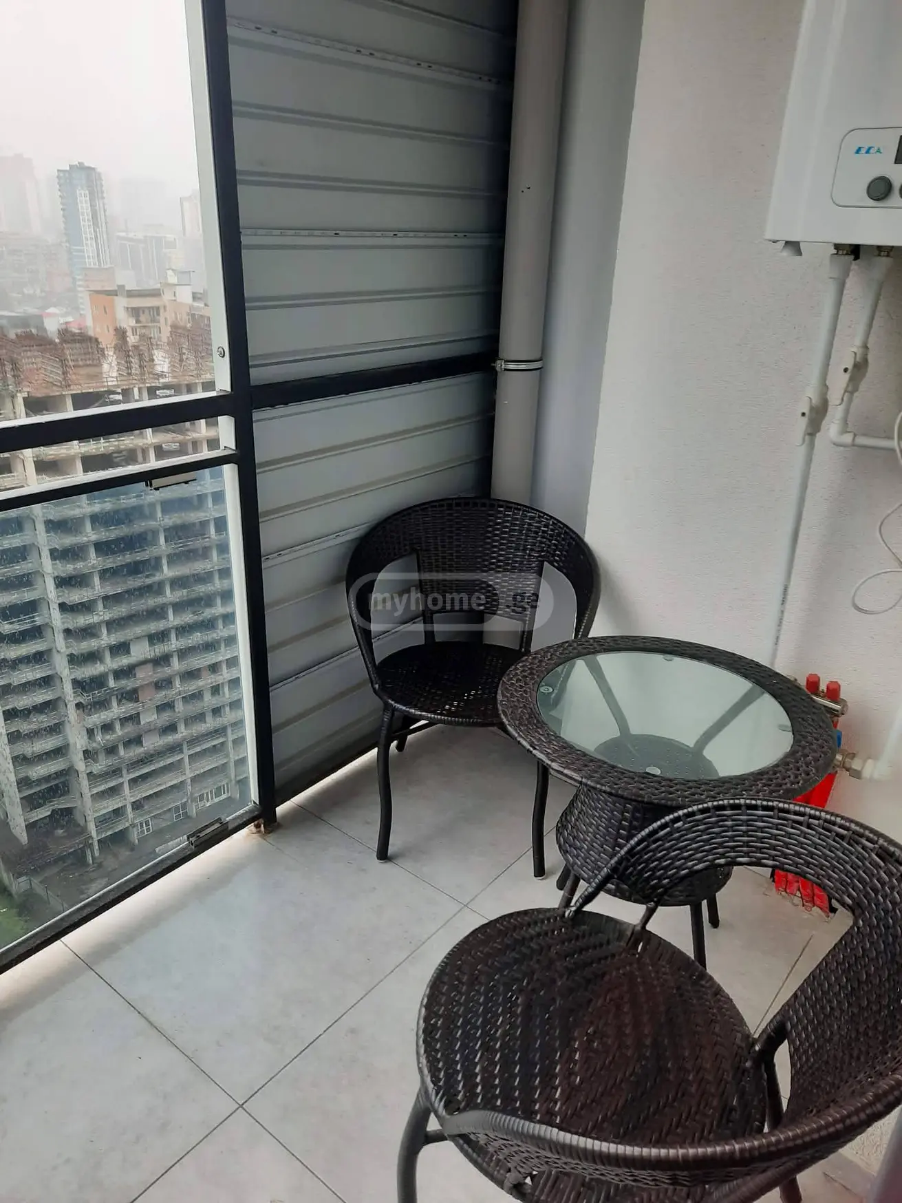 For Rent 1 Room Apartment view 4
