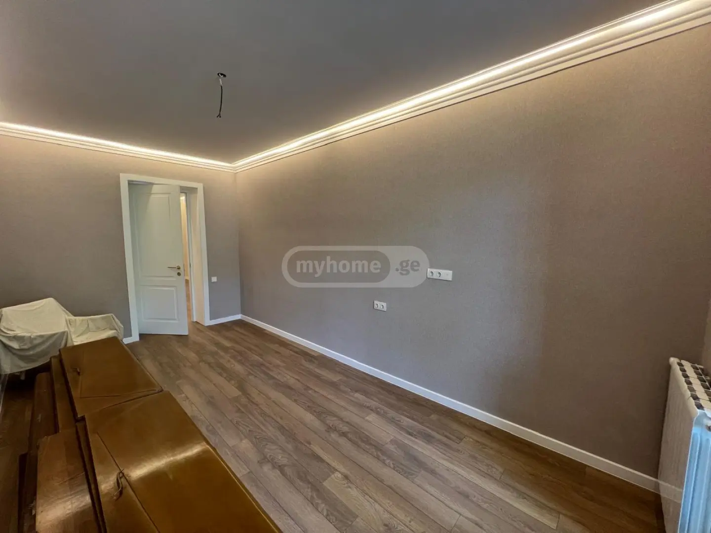 For Sale 3 Room Apartment Shindisshi view 4