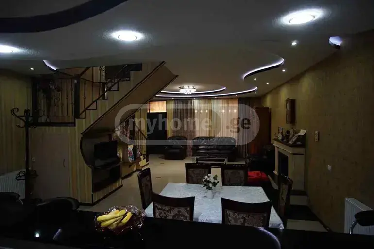 For Sale 10+ Room Sastumro Telavshi view 2