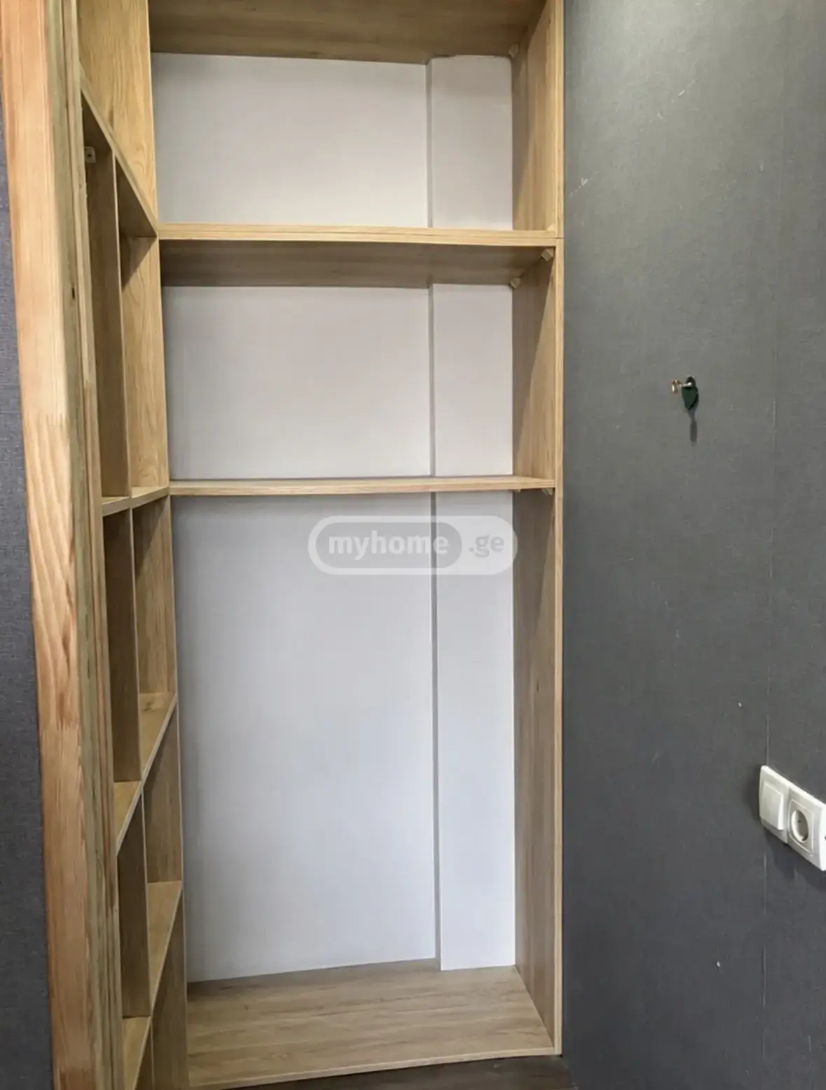 Продажа 3-комната Квартира view 7