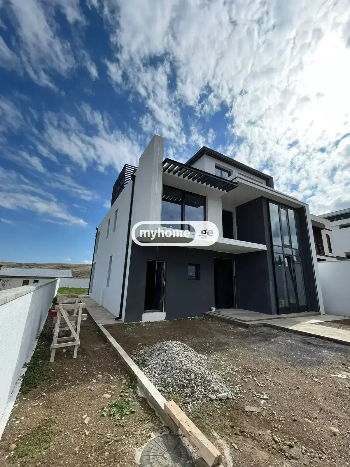 For Sale 7 Room Private House Shindisshi view 1