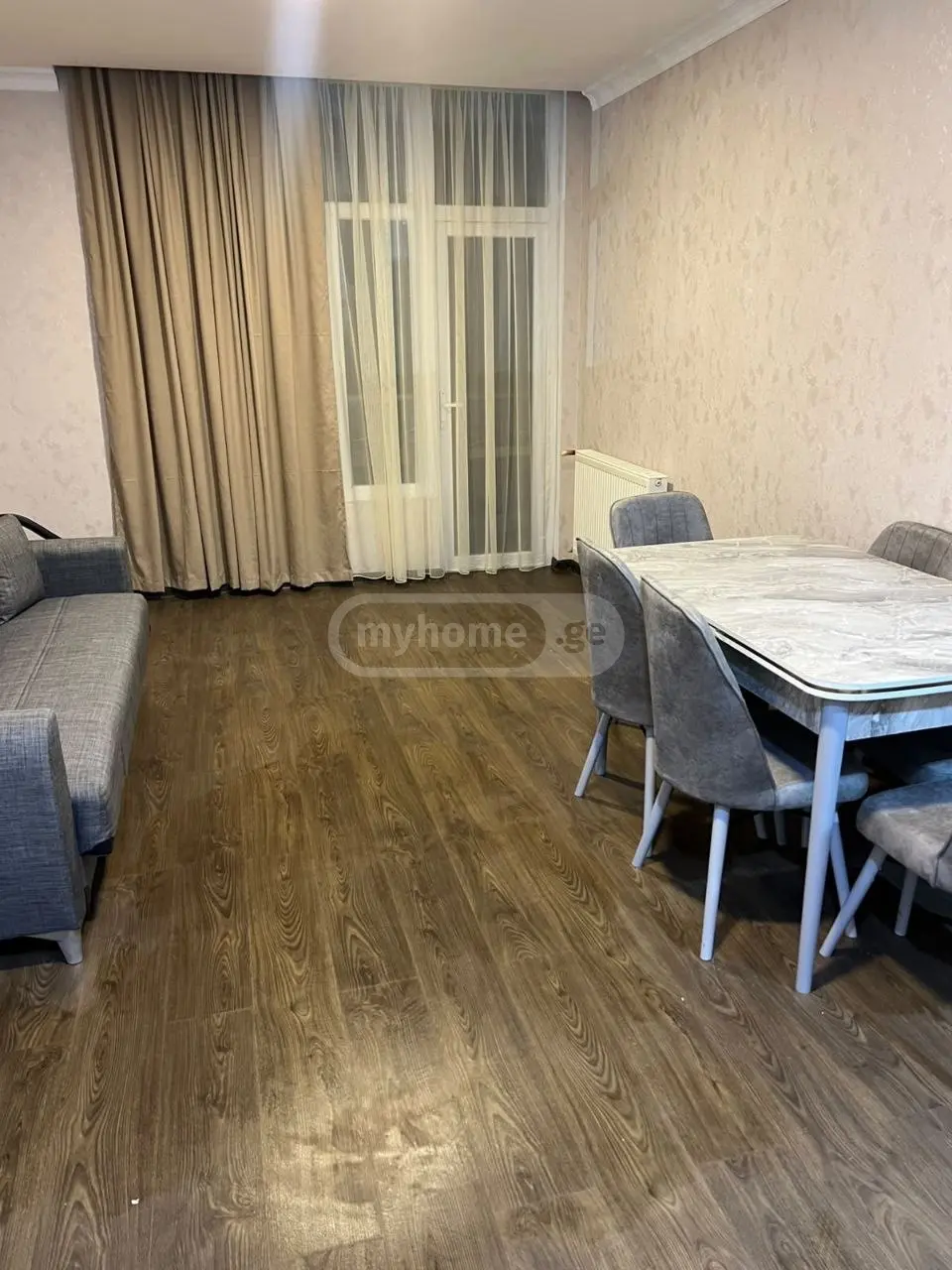 For Rent 2 Room Apartment view 3