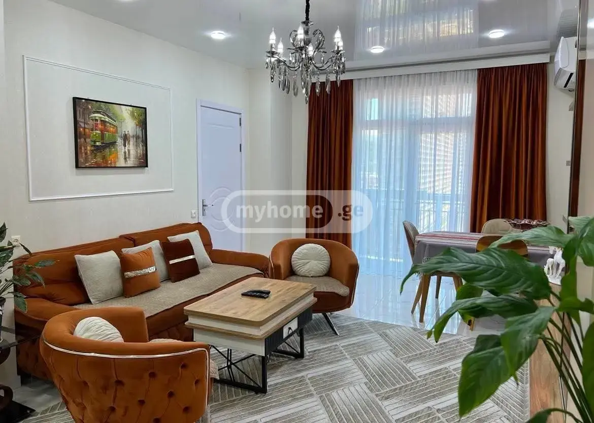 For Sale 3 Room Apartment view 1