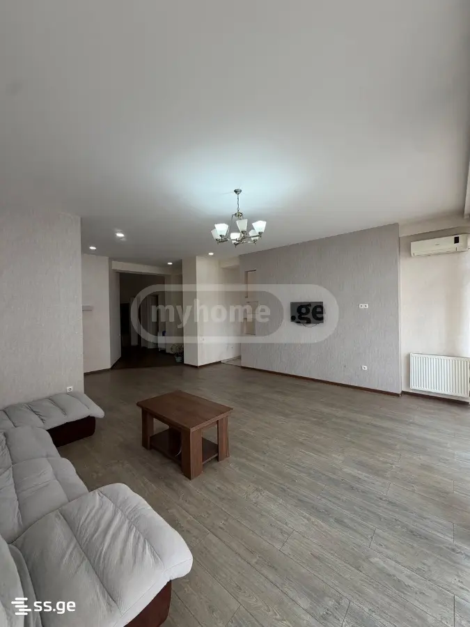Продажа 3-комната Квартира view 9
