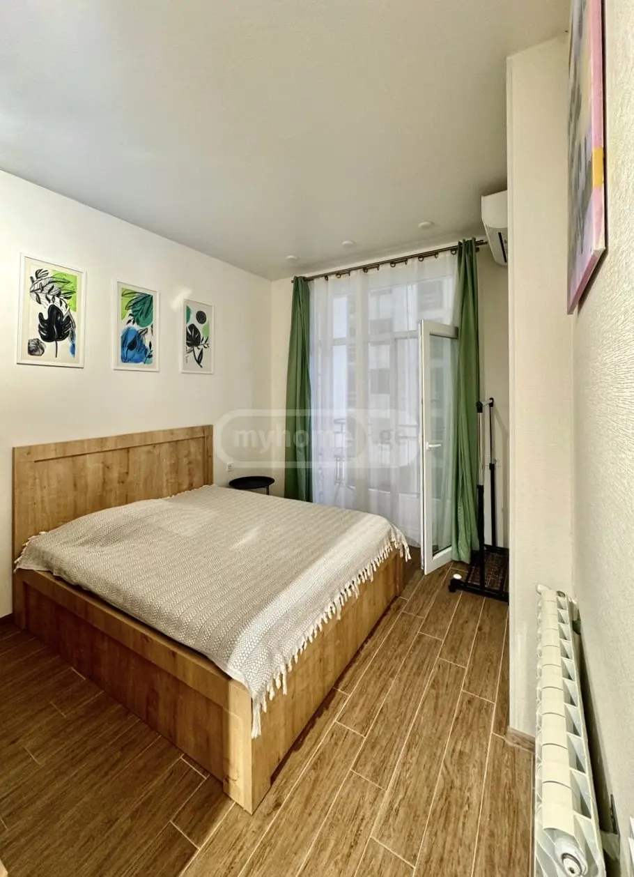 For Sale 1 Room Apartment view 3
