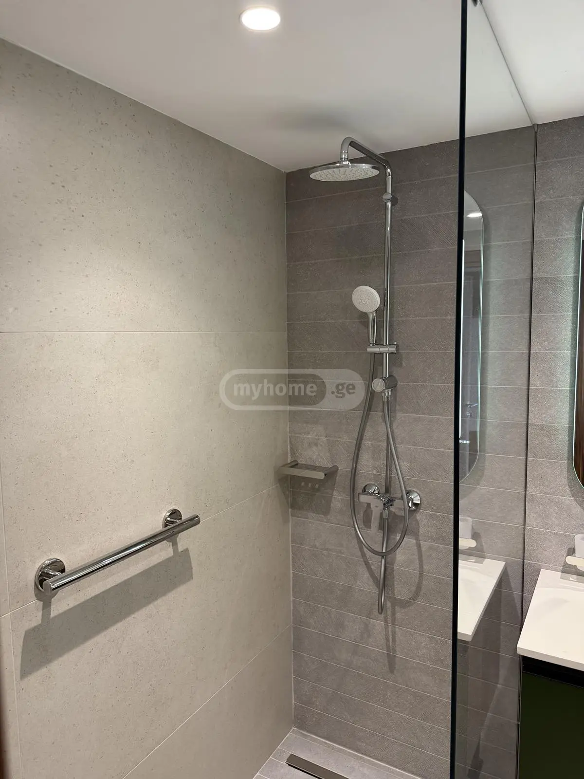 For Sale 1 Room Apartment view 9