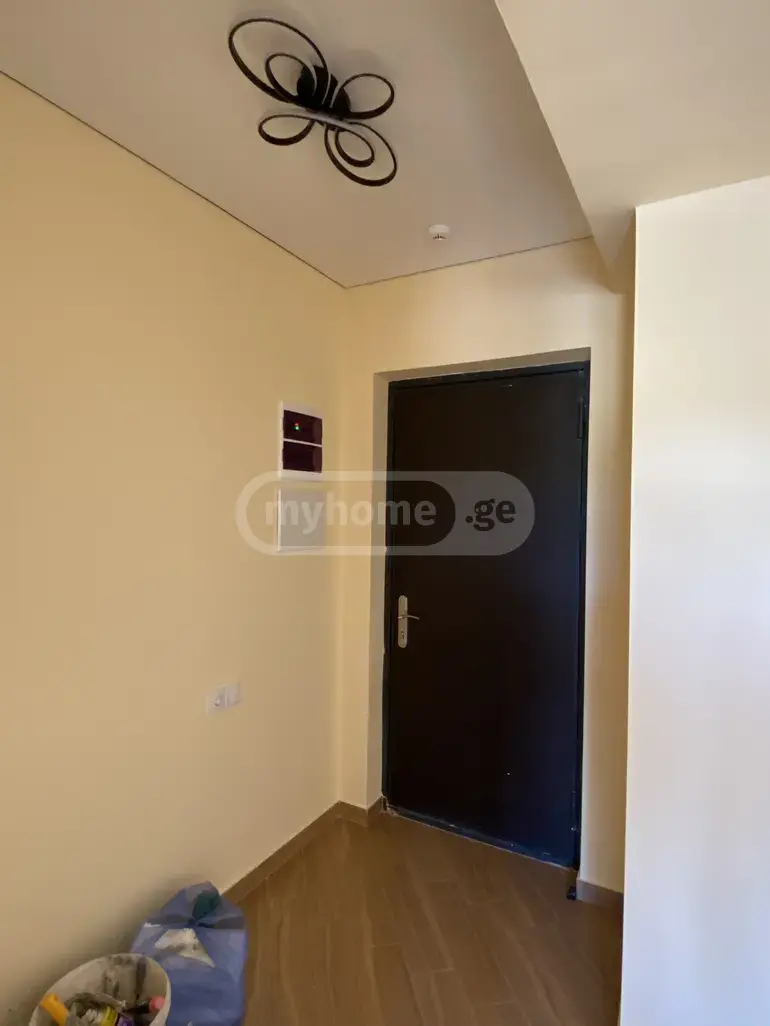 For Sale 2 Room Apartment Tabakhmelashi view 8