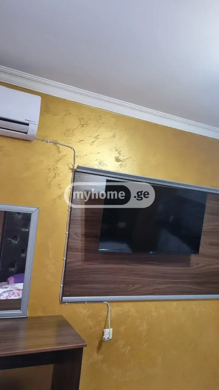 For Sale 3 Room Apartment view 4