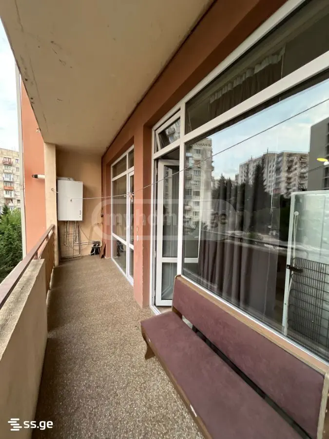 For Rent 3 Room Apartment Tsqnetshi view 1
