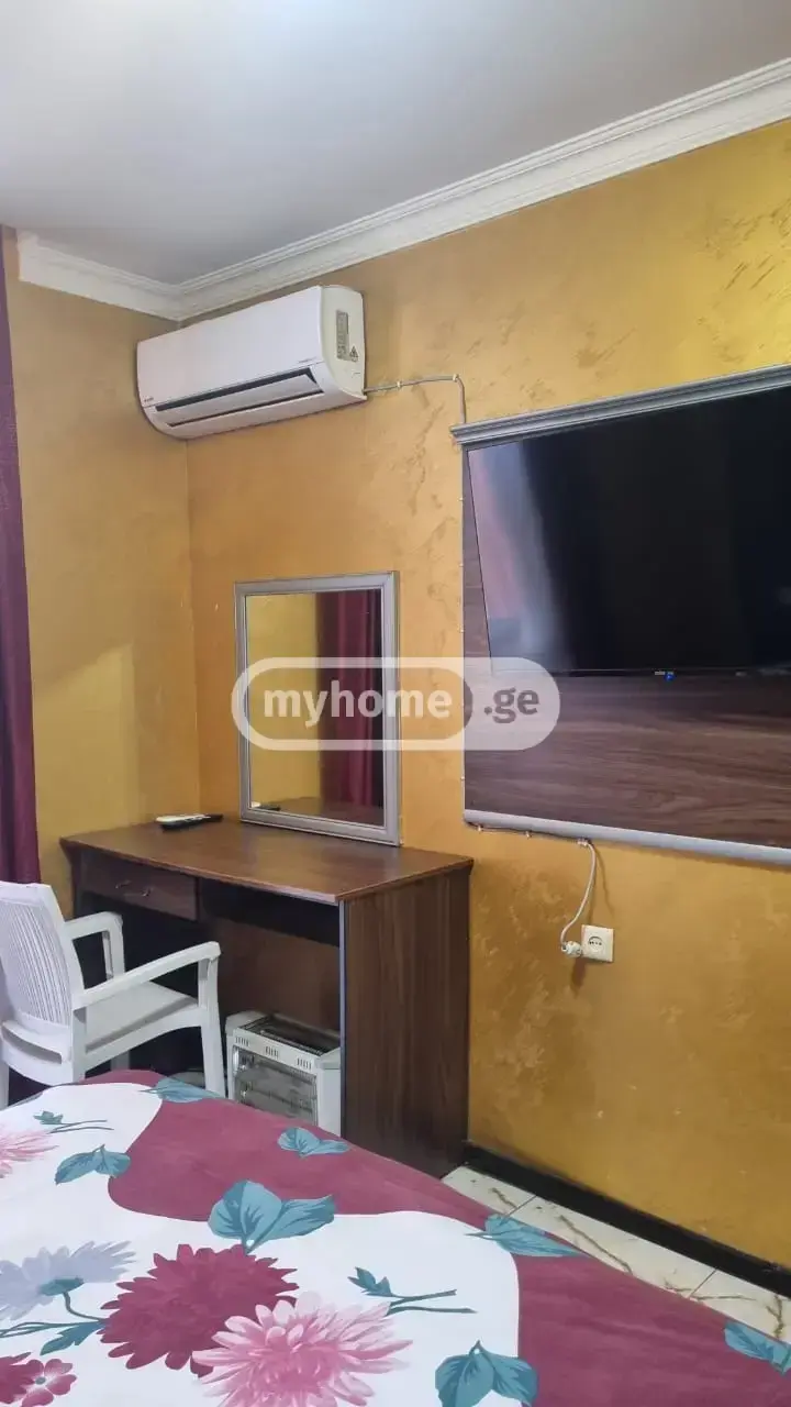 For Sale 3 Room Apartment view 9