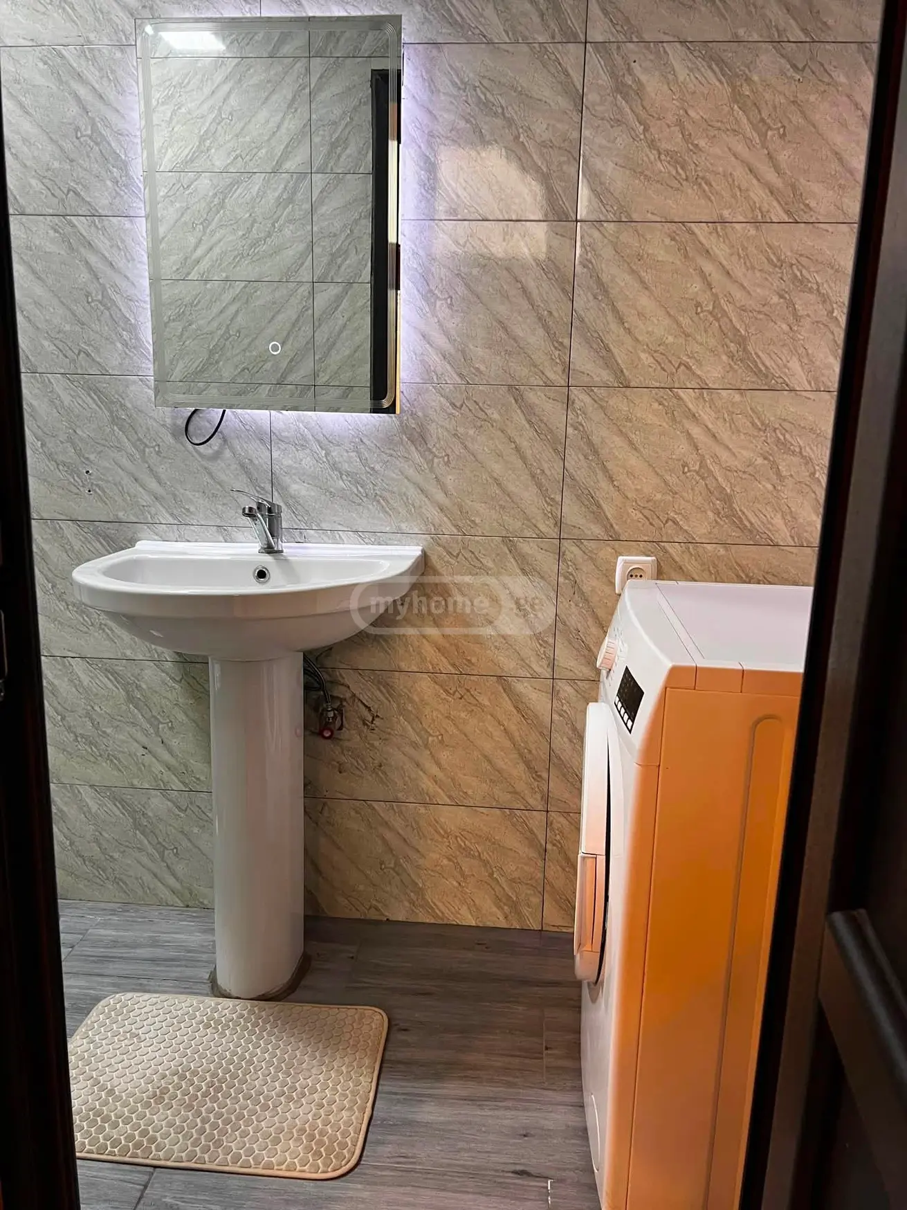 For Rent 3 Room Apartment Telavis Munitsipalitetshi view 5