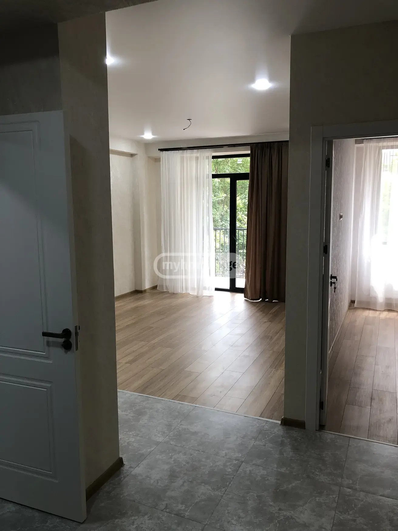 Продажа 2-комната Квартира view 17
