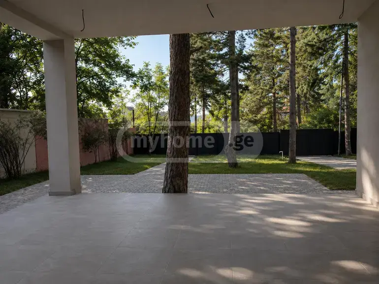 For Sale 8 Room Private House Tsqnetshi view 7
