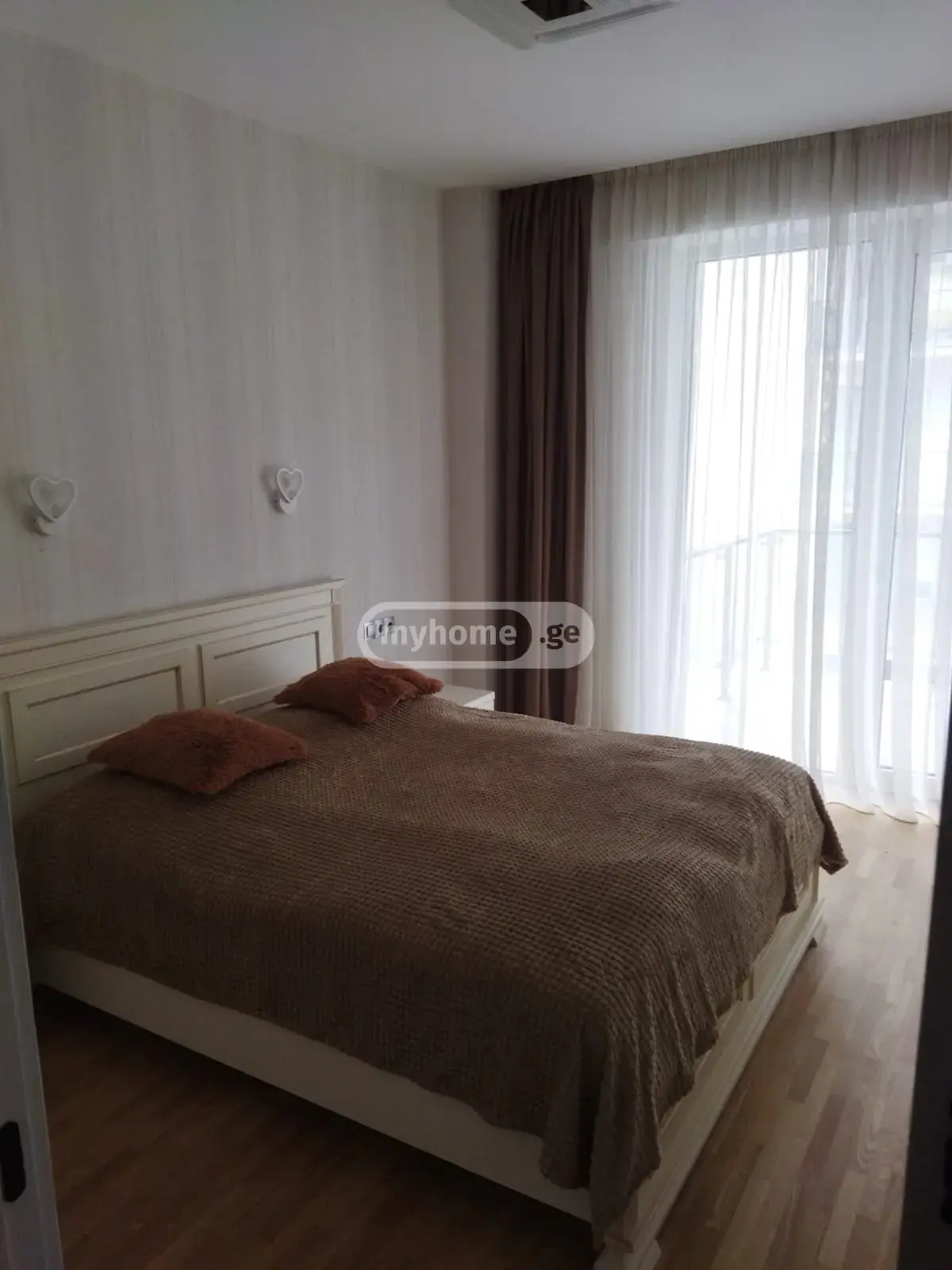 For Rent 3 Room Apartment Tsqnetshi view 6
