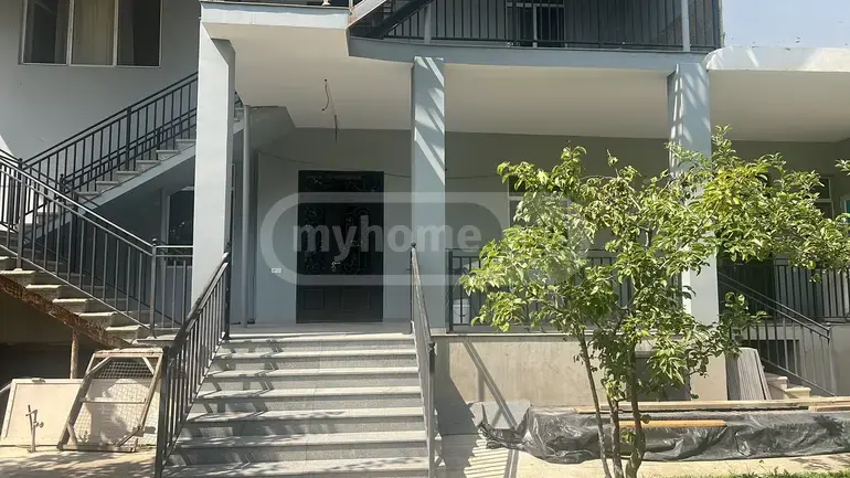 For Sale 10+ Room Private House Tsqnetshi view 16