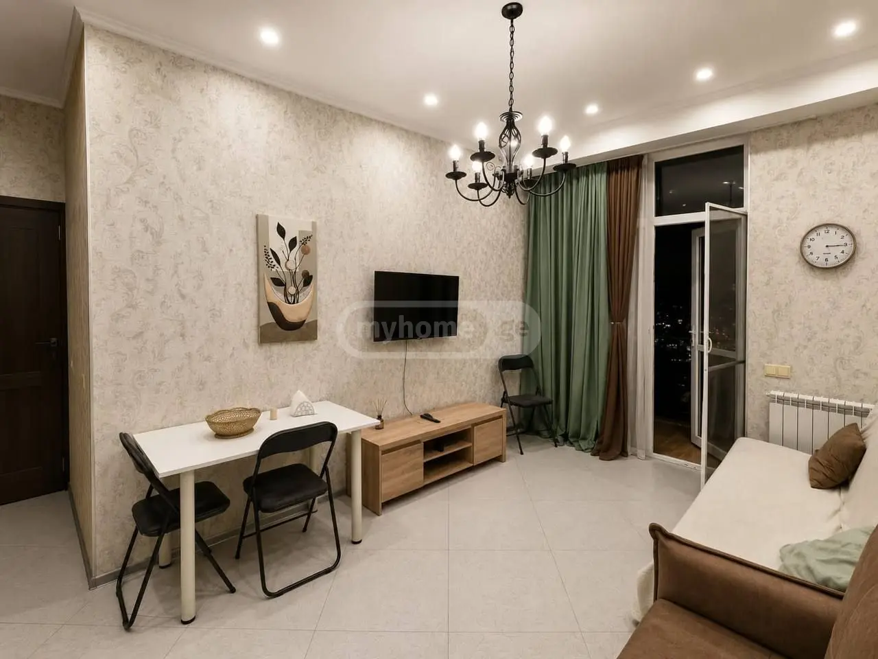 For Rent 2 Room Apartment view 2