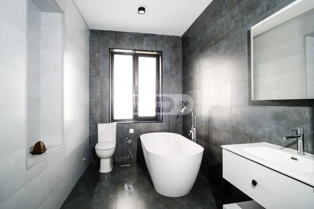 For Sale 10+ Room Private House Tsavkisshi view 15