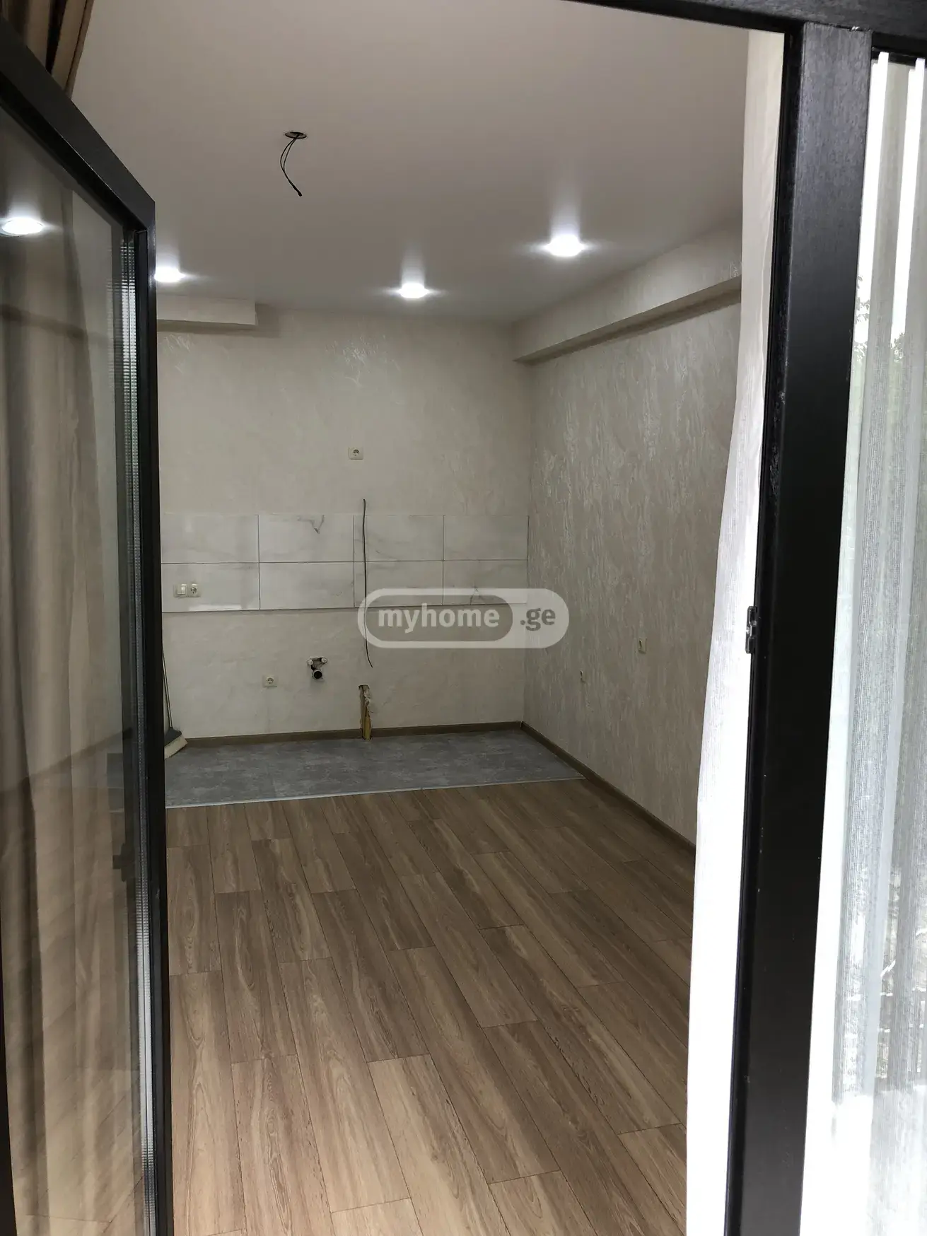 Продажа 2-комната Квартира view 29