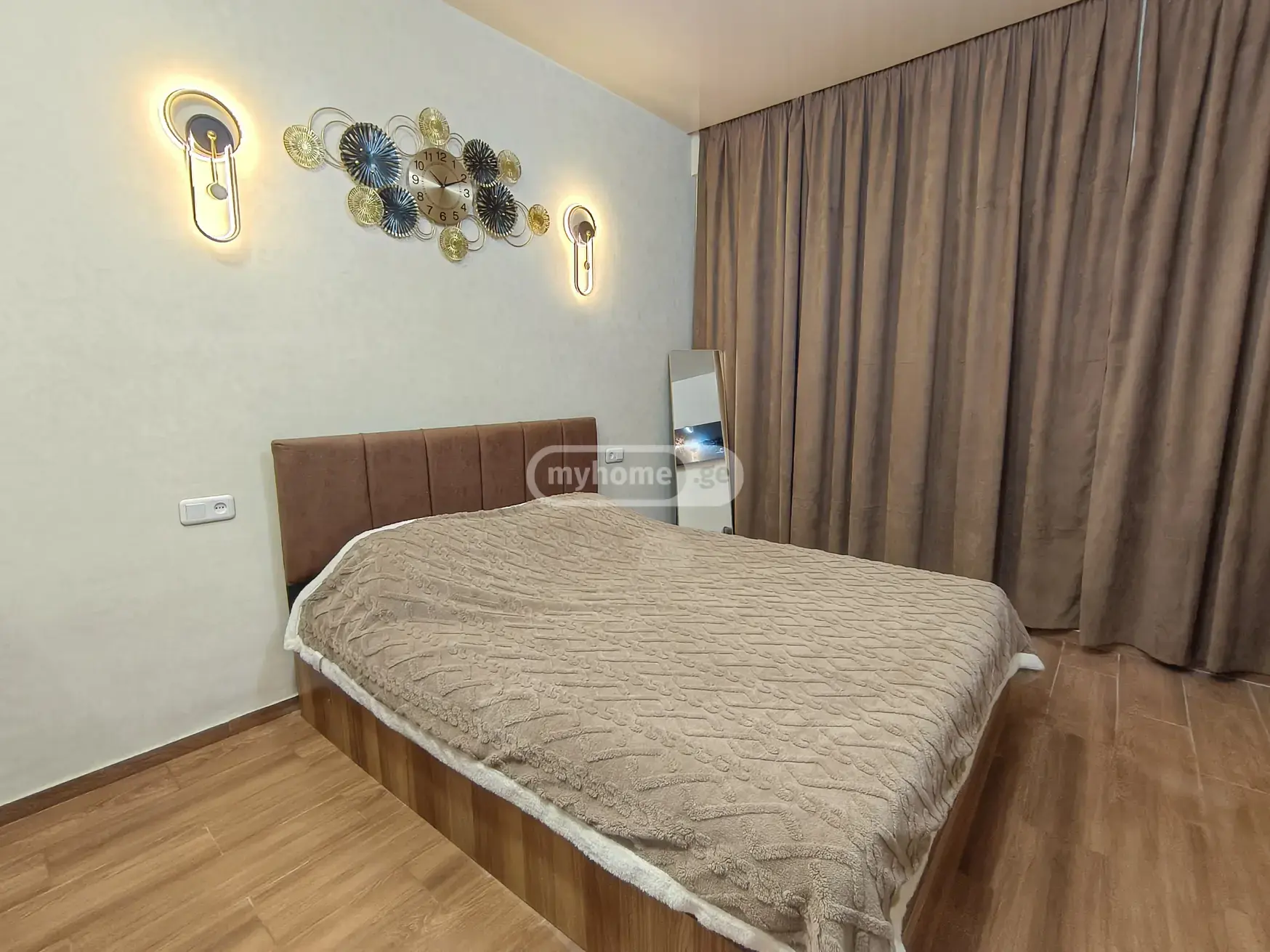 For Rent 1 Room Apartment view 3