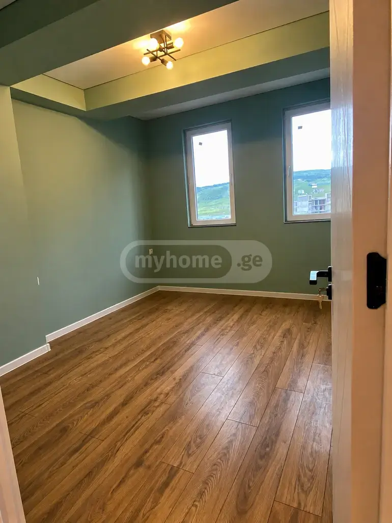 For Sale 2 Room Apartment Tabakhmelashi view 6