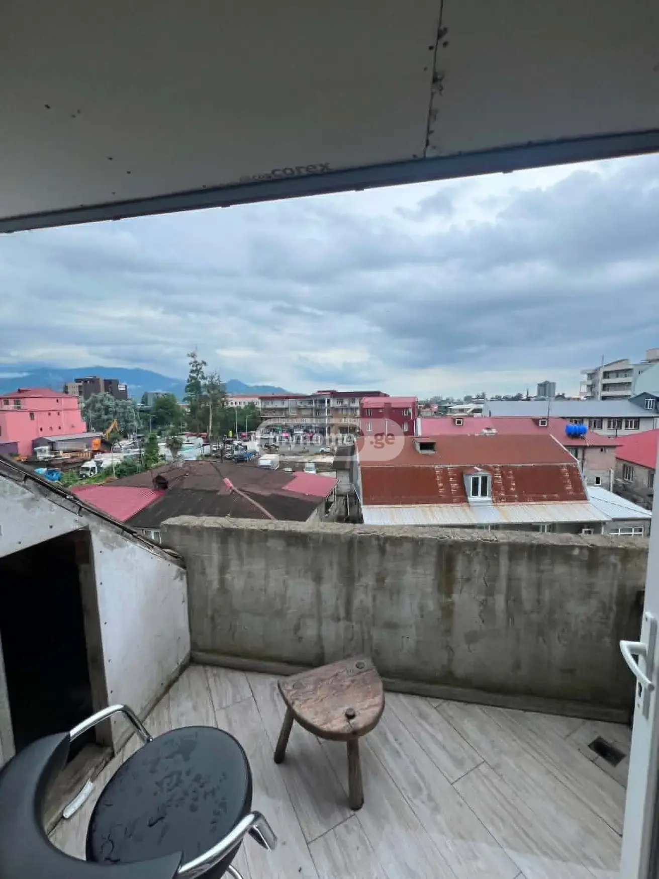 Продажа 4-комната Квартира view 8