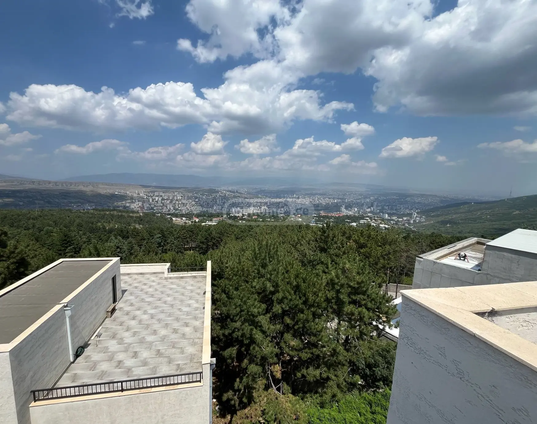 For Sale 8 Room Private House Tsqnetshi view 9