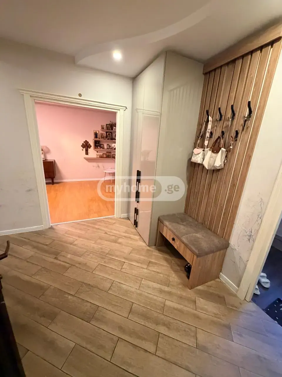 For Rent 4 Room Apartment view 5