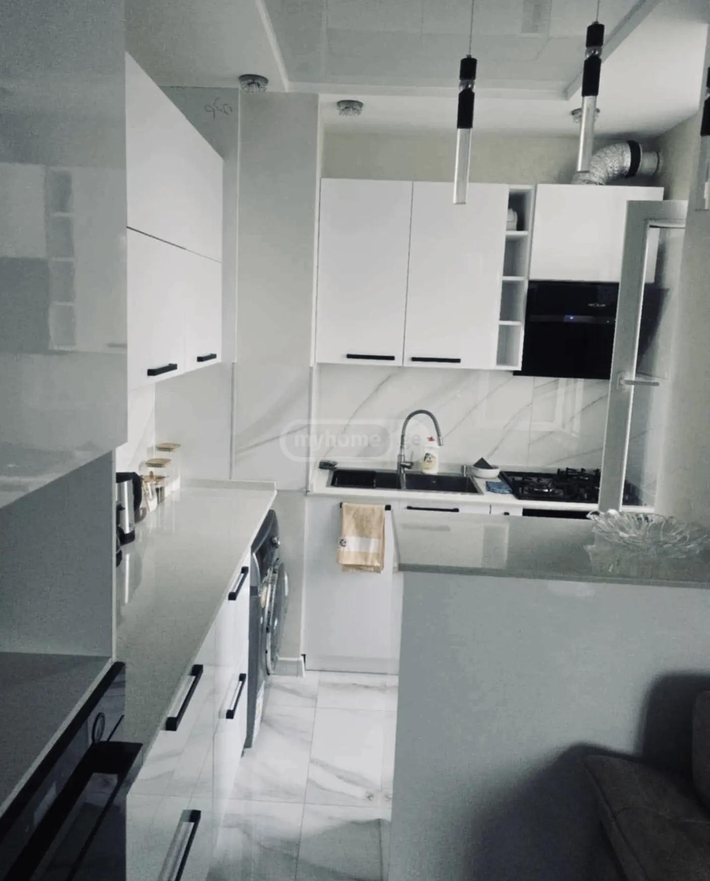 For Rent 4 Room Apartment view 5