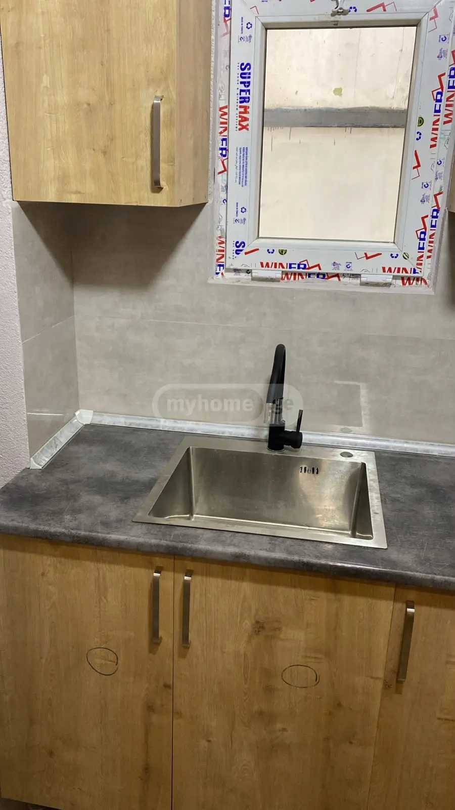 For Rent 2 Room Apartment view 2