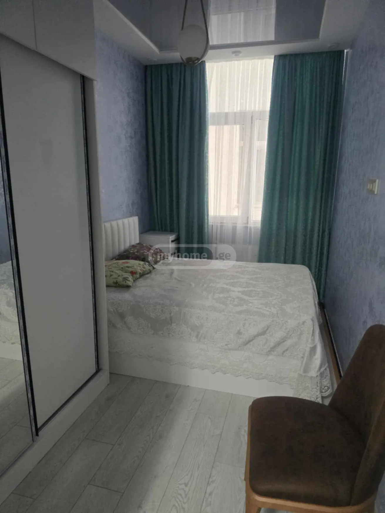 For Rent 4 Room Apartment view 2
