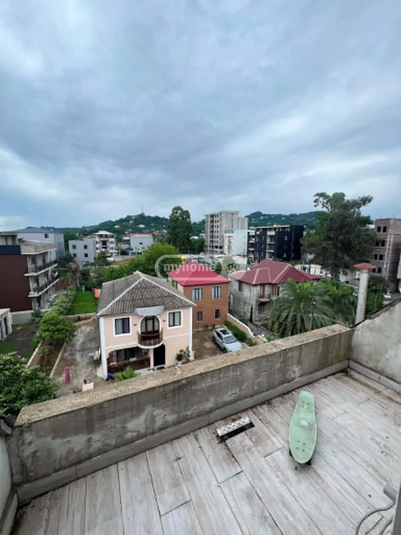 Продажа 4-комната Квартира view 7