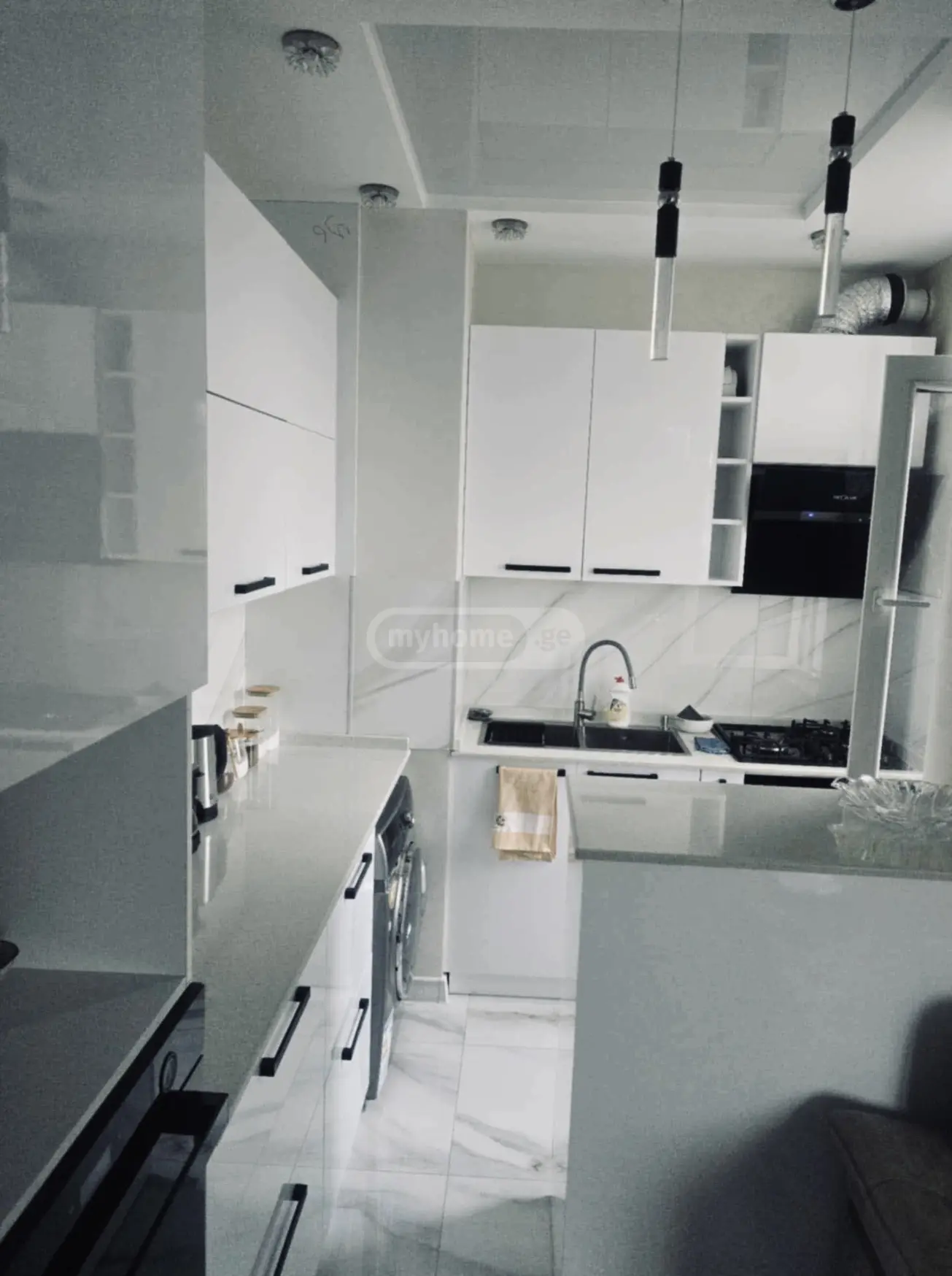 For Rent 4 Room Apartment view 2